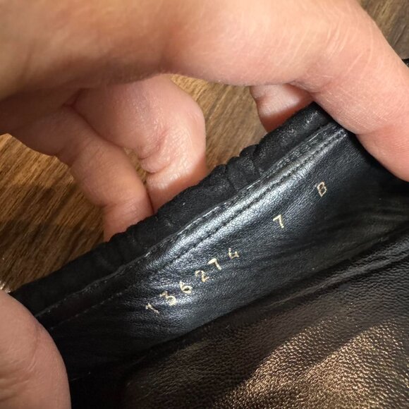 Gucci Black Suede Cinched tie ballet plays pointed toe size 7 - Picture 3 of 8